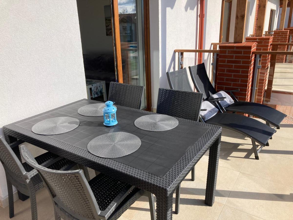Apartament Lebska Ostoja Zarnowska Bagian luar foto